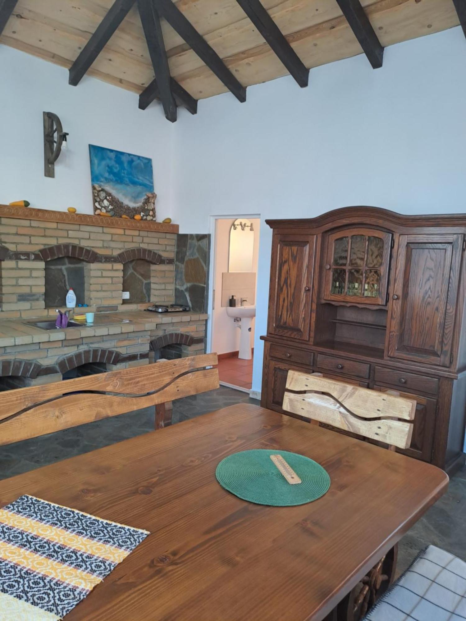 La Izvoare Pensiune-Păstrăvărie Sîmbăta de Sus Exterior foto